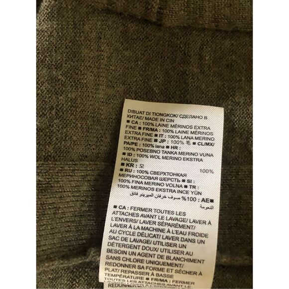 Banana Republic Merino Wool Buttonfront Boyfriend Cardigan-SP - Picture 12 of 12